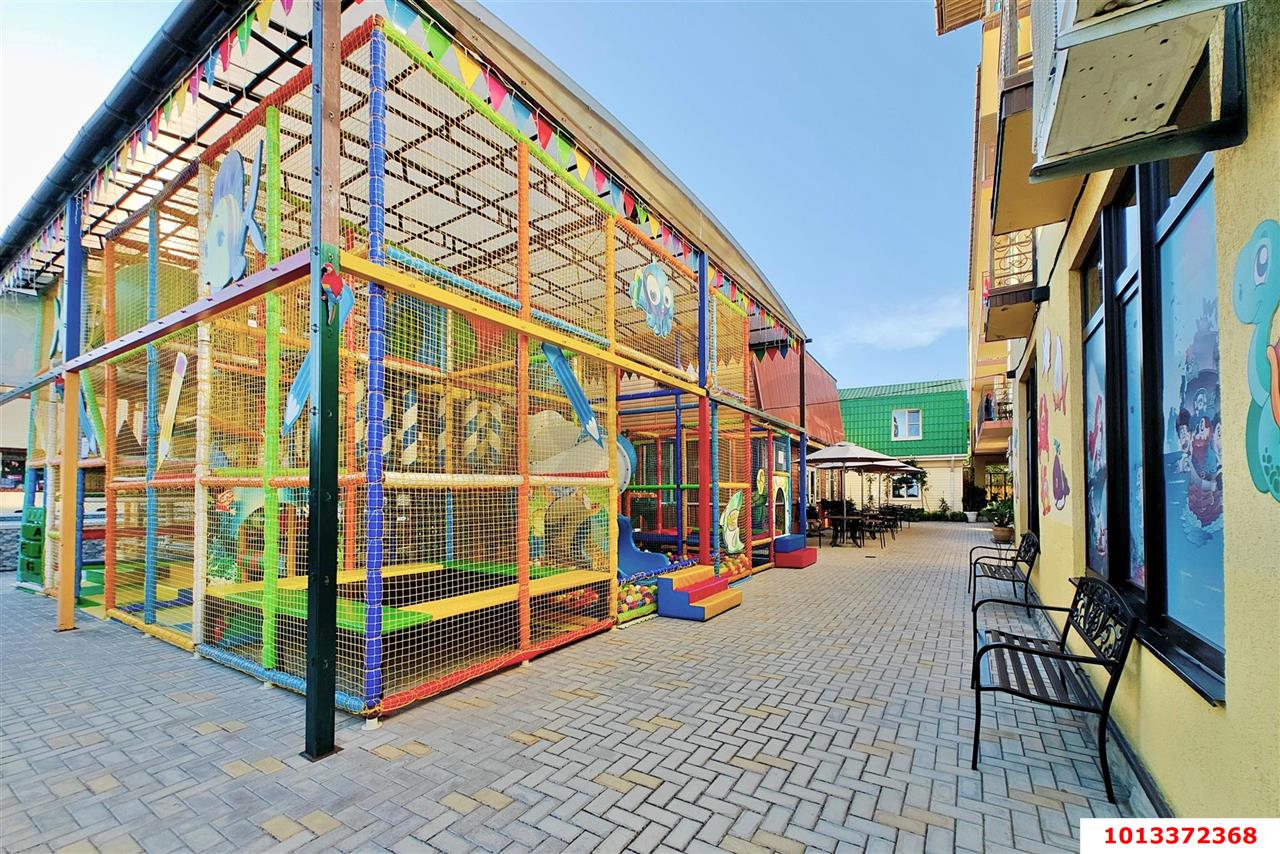 Фото №5: Коммерция 3000 м² - Анапа, ул. Морская, 20