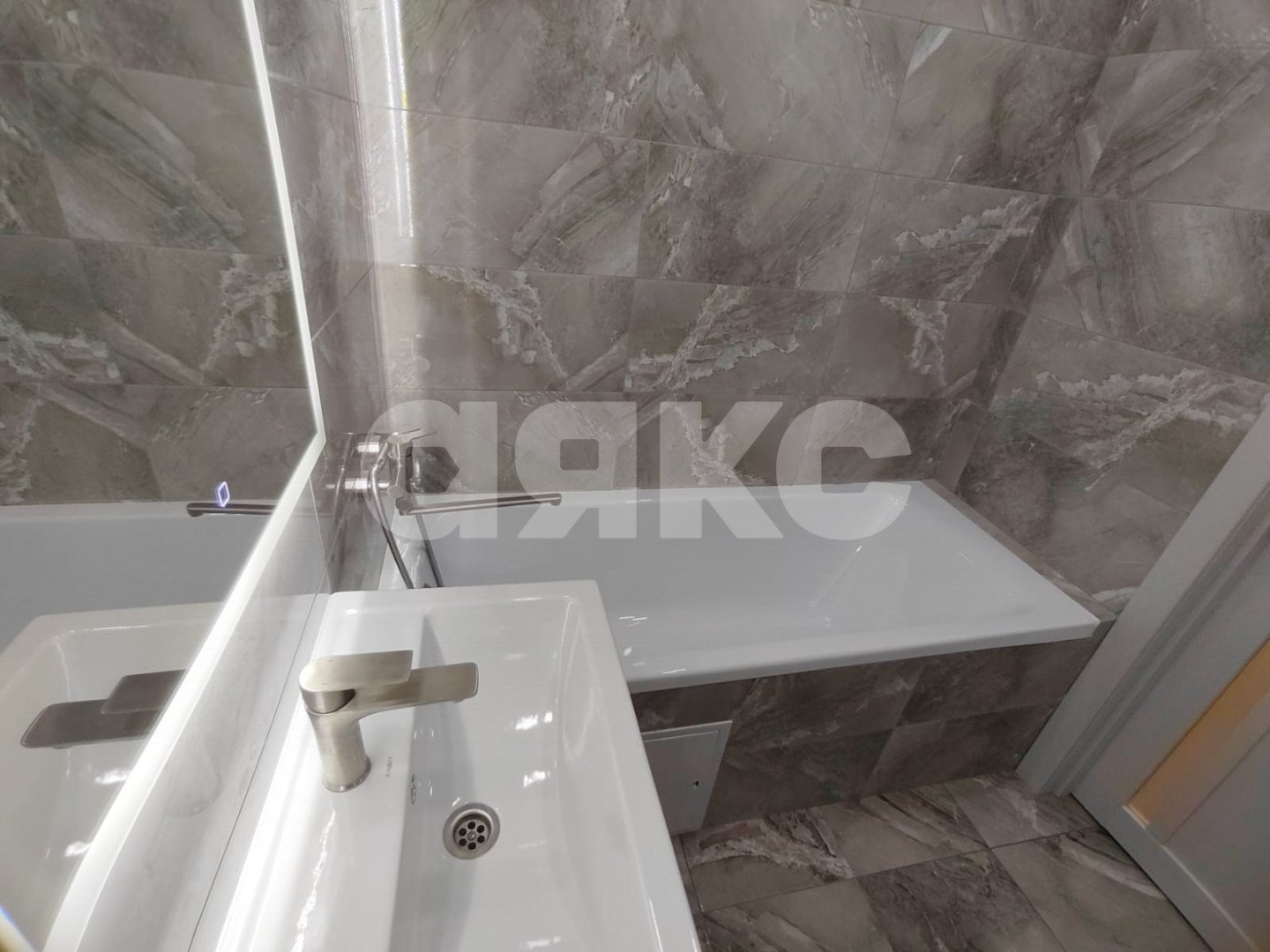 Фото №11: 2-комнатная квартира 42 м² - Анапа, 3Б, жилой комплекс Триумф, 3Б, мкр. жилой комплекс Триумф, ул. Владимирская, 142