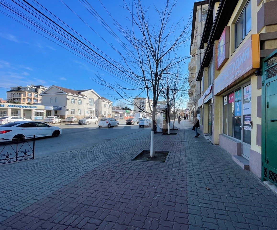 Фото №1: Коммерция 370 м² - Анапа, ул. Красноармейская, 20
