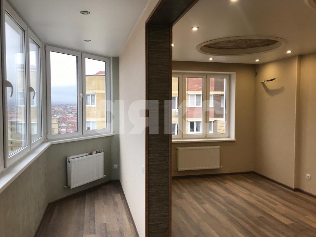 Фото №2: 2-комнатная квартира 75 м² - Анапа, Алексеевка, жилой комплекс Лазурный, Алексеевка, мкр. жилой комплекс Лазурный, ул. Крестьянская, 27к4