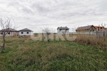 Фото №1: Земельный участок под ИЖС - Красный Курган, ул. Садовая, 98