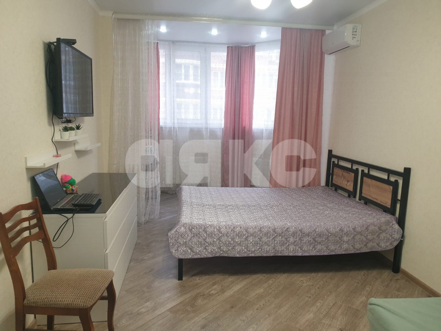 Фото №1: 1-комнатная квартира 37 м² - Анапа, ЖК Лазурный, Алексеевка, жилой комплекс Лазурный, Алексеевка, мкр. жилой комплекс Лазурный, ул. Крестьянская, 27к3