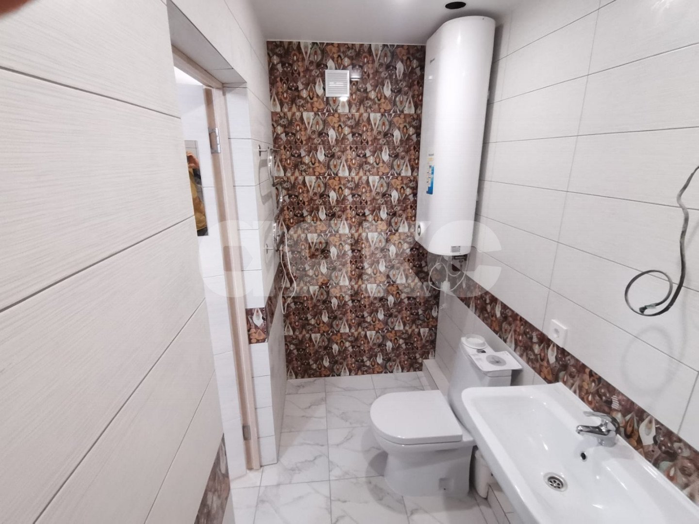 Фото №5: Коммерция 38 м² - Анапа, Алексеевка, жилой комплекс Лазурный, Алексеевка, мкр. жилой комплекс Лазурный, ул. Крестьянская, 27к7