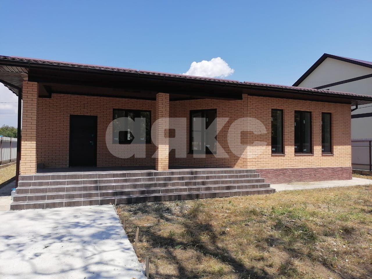 Фото №1: Дом 154 м² + 5.6 сот. - Виноградный, ул. Красная, 29Б/1