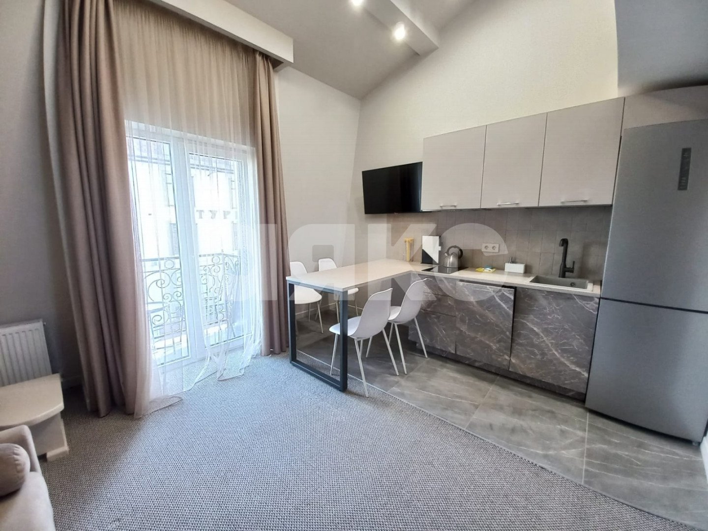 Фото №1: Дом 293 м² + 1.1 сот. - Анапа, ул. Пролетарская, 25А