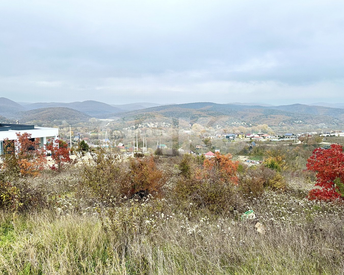 Фото №2: Земельный участок под ИЖС 6 сот. - Сукко, п. коттеджный  Утришский