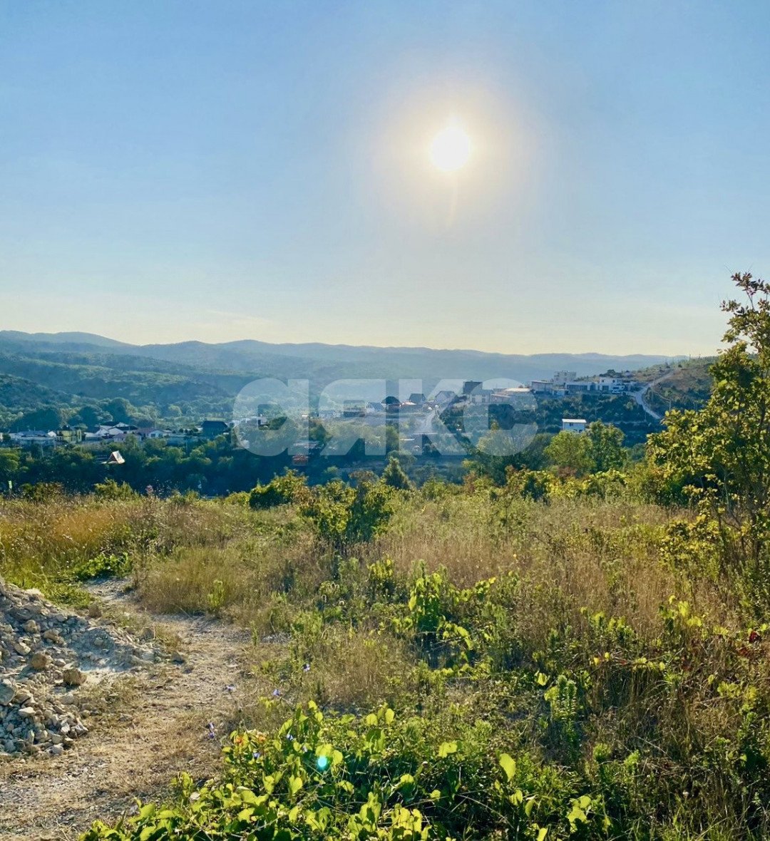 Фото №3: Земельный участок под ИЖС 6 сот. - Сукко, п. коттеджный  Утришский