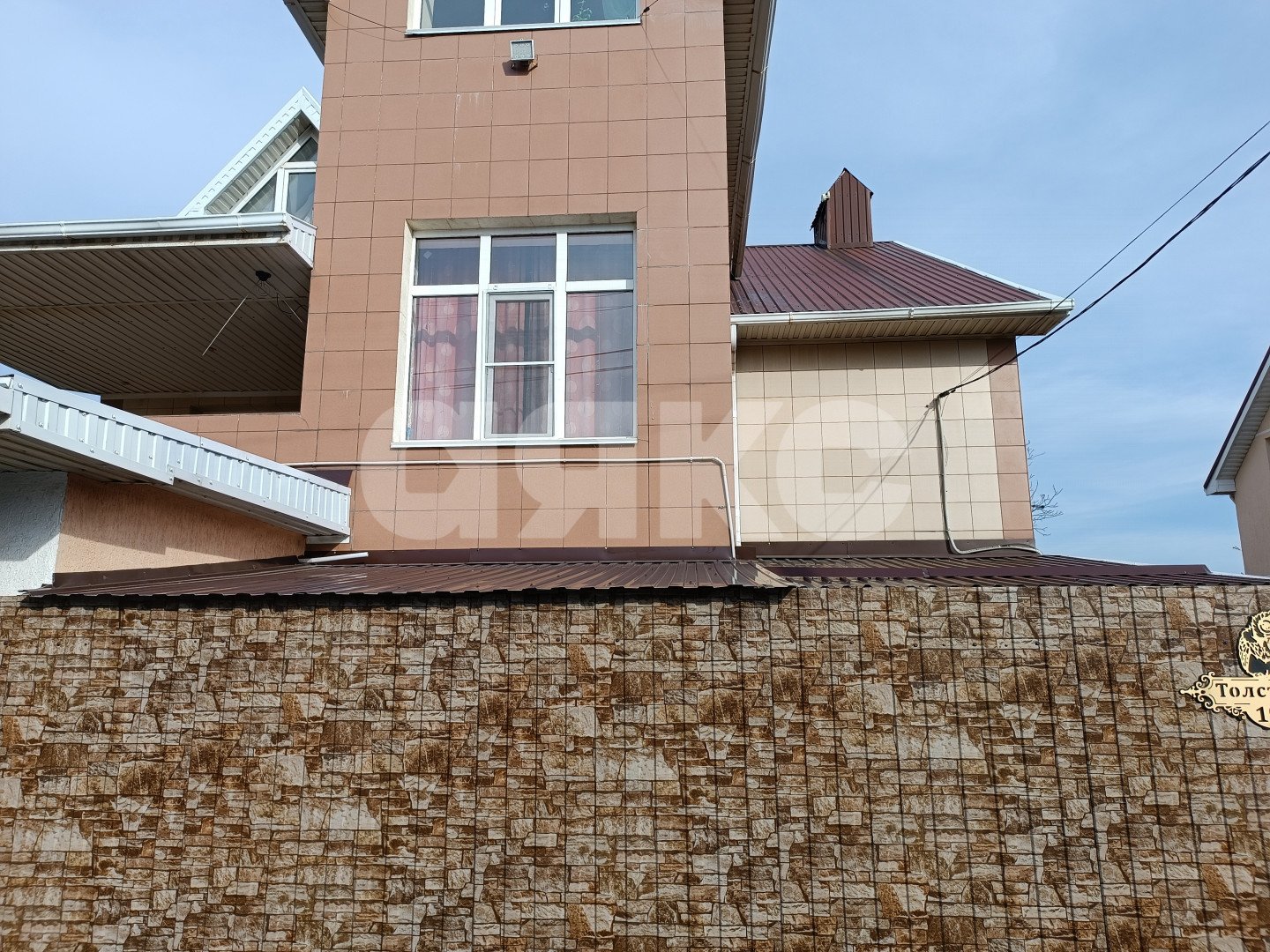 Фото №2: Коттедж 350 м² + 7.6 сот. - Супсех, ул. Толстого