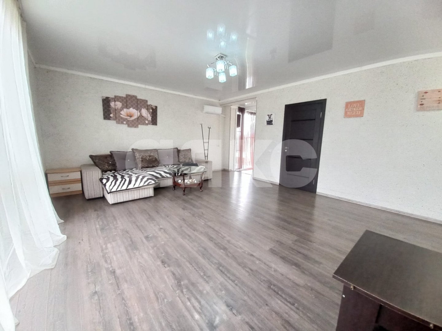 Фото №1: Дом 266 м² + 3 сот. - Витязево, ул. Интернациональная