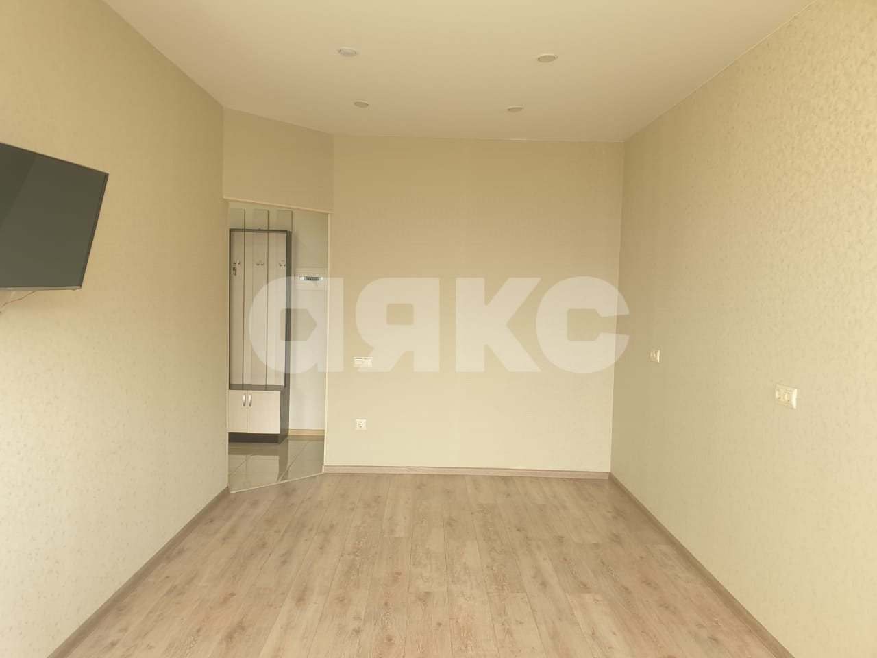 Фото №2: 1-комнатная квартира 43 м² - Анапа, жилой комплекс Лазурный, мкр. Алексеевка, ул. Лазурная, 10к1