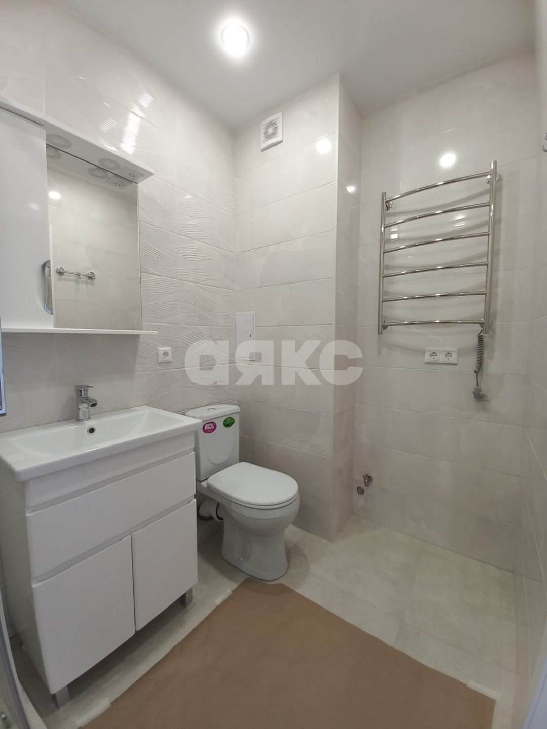 Фото №3: 1-комнатная квартира 40 м² - Анапа, жилой комплекс Трио-комфорт, мкр. жилой комплекс Трио-комфорт, ул. Рождественская, 55к2