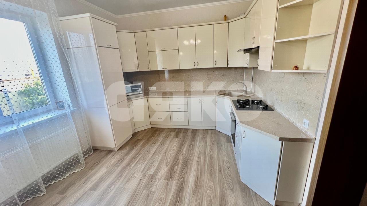 Фото №8: Дом 220 м² + 6 сот. - Анапская, ул. Горького, 63