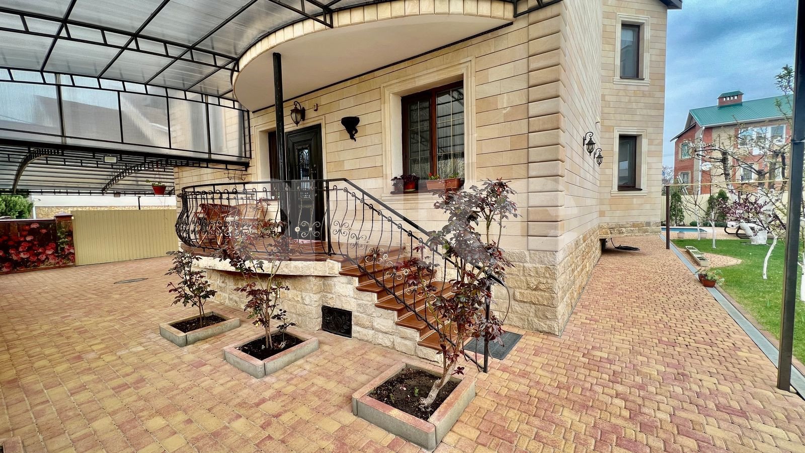 Фото №5: Коттедж 303 м² + 6 сот. - Анапа, мкр. Алексеевка, ул. Таёжная, 19