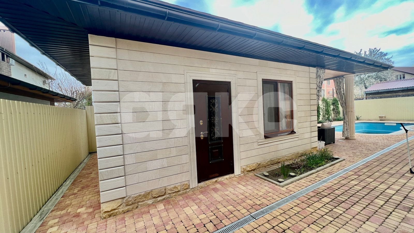 Фото №10: Коттедж 303 м² + 6 сот. - Анапа, мкр. Алексеевка, ул. Таёжная, 19