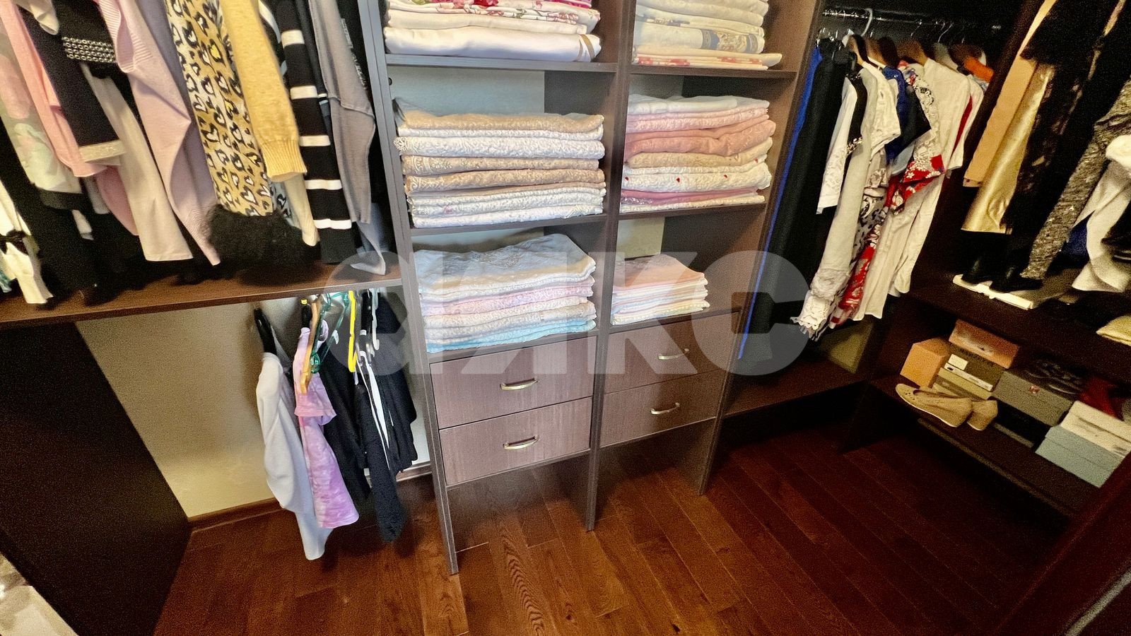 Фото №36: Коттедж 303 м² + 6 сот. - Анапа, мкр. Алексеевка, ул. Таёжная, 19