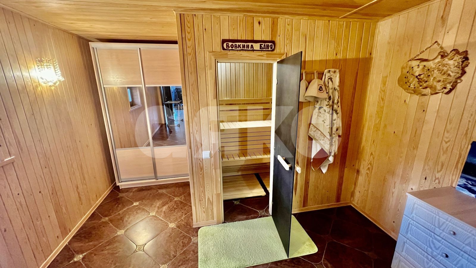 Фото №18: Коттедж 303 м² + 6 сот. - Анапа, мкр. Алексеевка, ул. Таёжная, 19