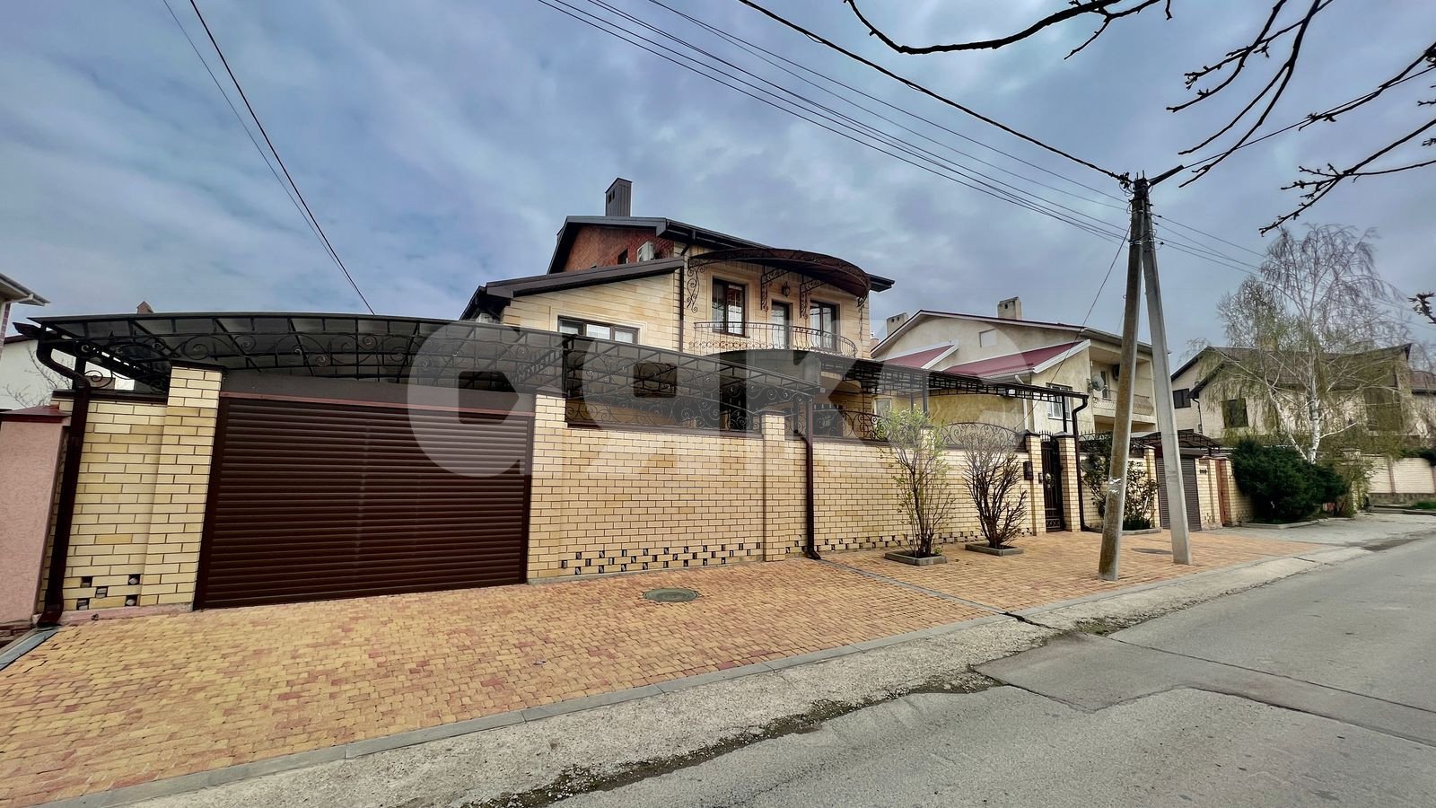 Фото №3: Коттедж 303 м² + 6 сот. - Анапа, мкр. Алексеевка, ул. Таёжная, 19