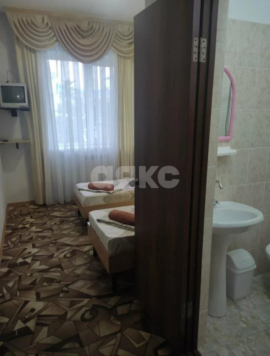 Фото №17: Коммерция 900 м² - Витязево, пер. Морской, 10