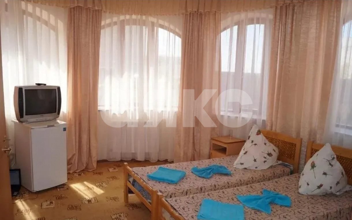 Фото №13: Коммерция 900 м² - Витязево, пер. Морской, 10