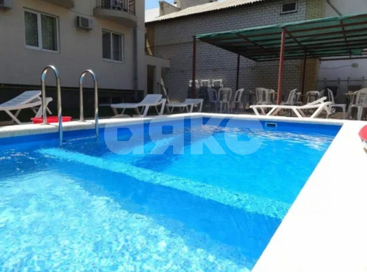 Фото №2: Коммерция 900 м² - Витязево, пер. Морской, 10