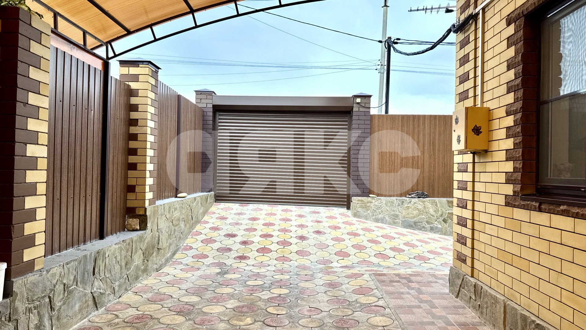 Фото №3: Коттедж 189 м² + 3.5 сот. - Супсех, ул. Кирилла Диброва, 5А