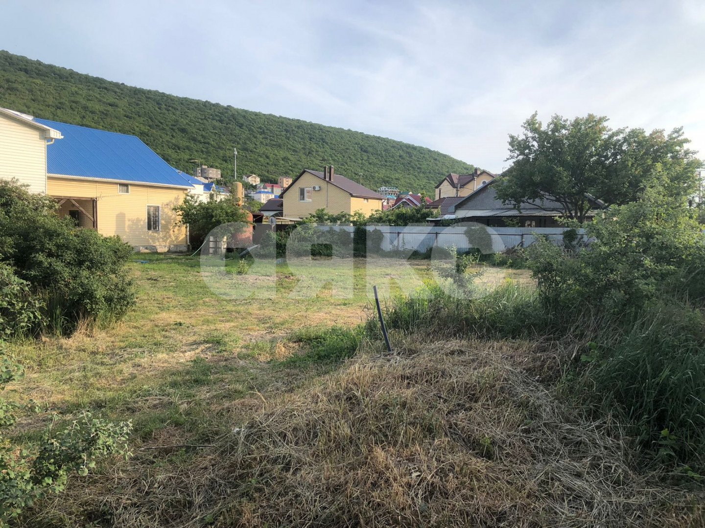 Фото №9: Земельный участок под ИЖС 704 сот. - Сукко, б-р Георгиевский