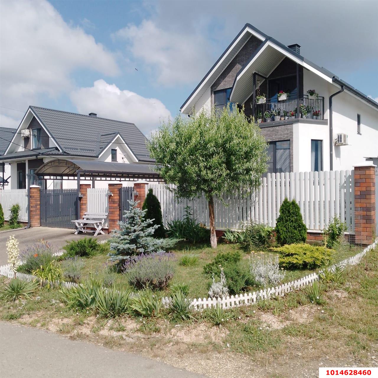 Фото №1: Дом 145 м² + 8.3 сот. - Гостагаевская, ул. Северная, 4