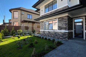 Фото №1: Дом 210 м² - Витязево, ул. Лермонтова, 4