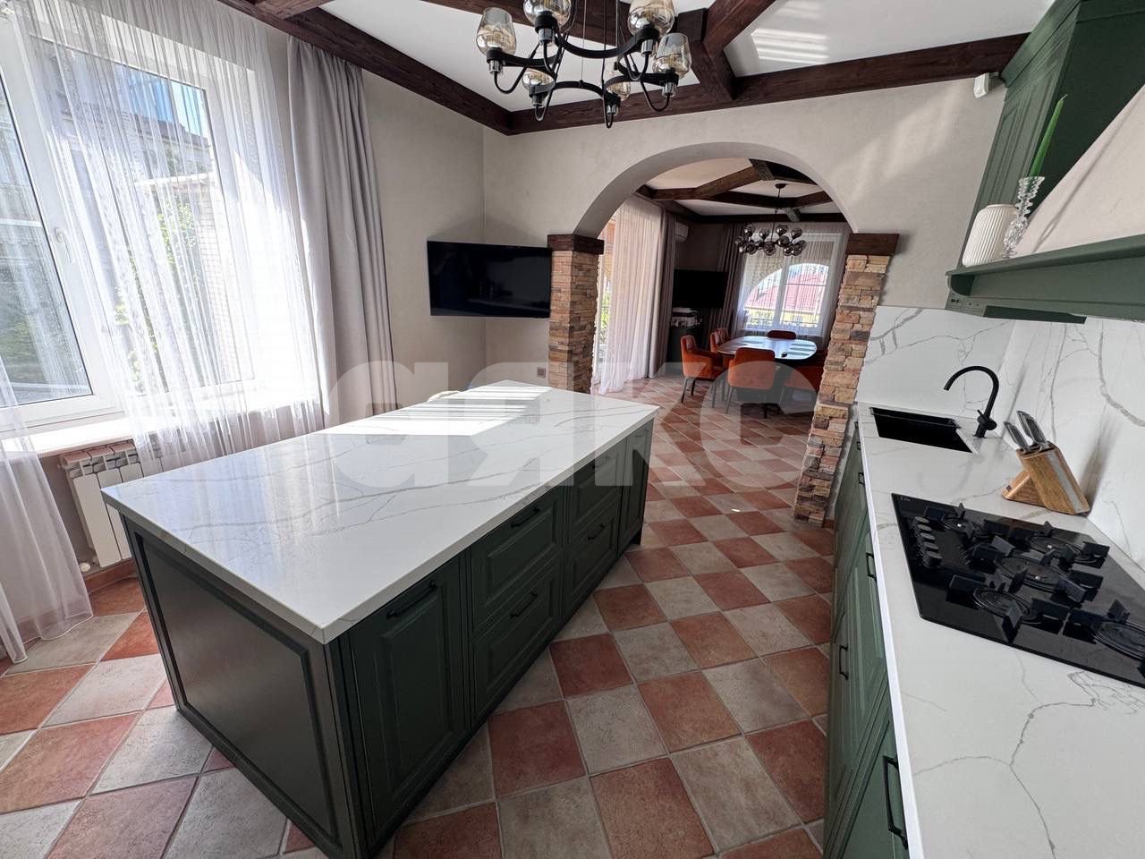 Фото №3: Дом 420 м² + 10 сот. - Супсех, ул. Вишнёвая