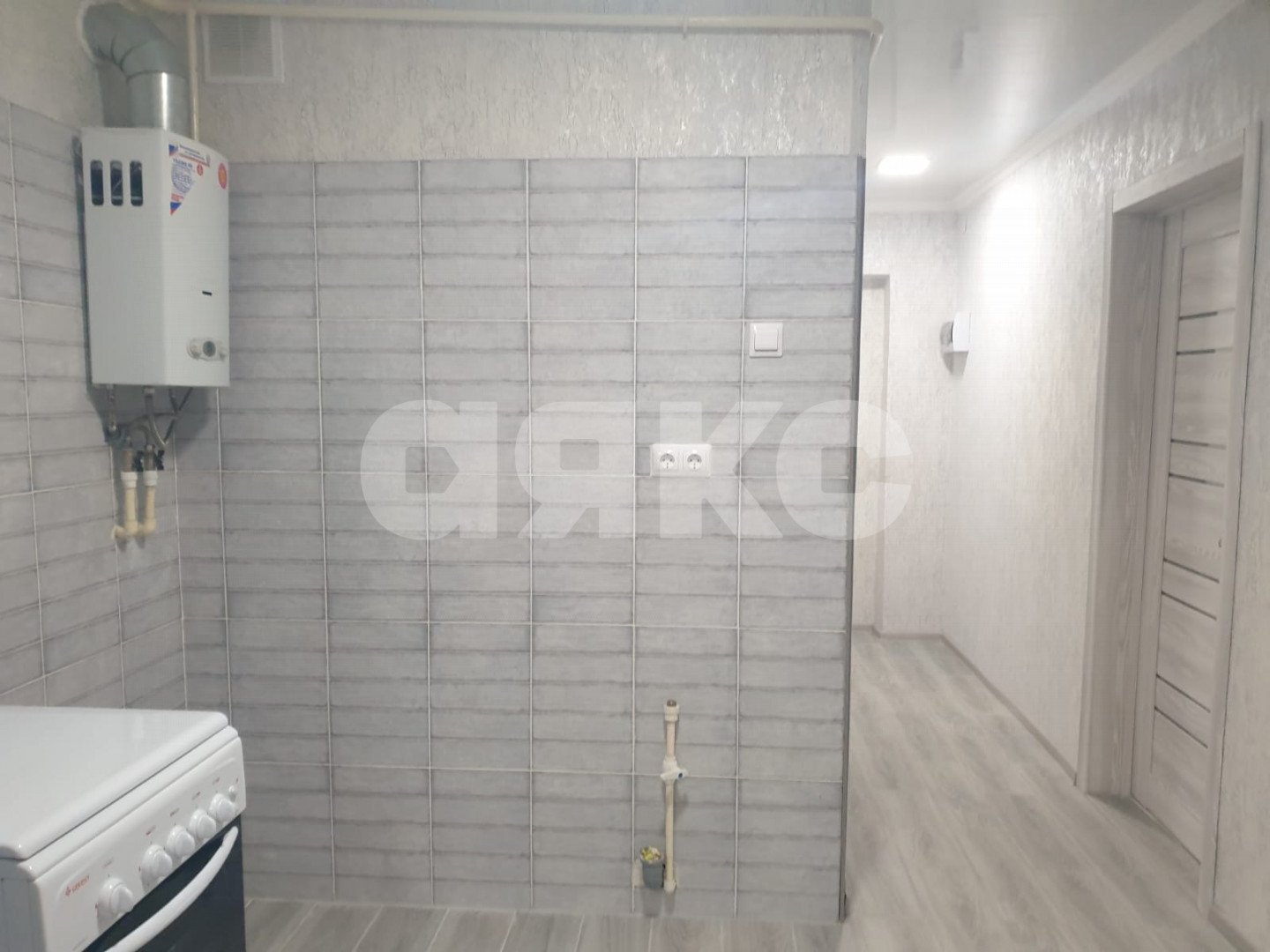 Фото №10: 2-комнатная квартира 55 м² - Анапа, ул. Толстого, 58