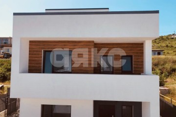 Фото №1: Дом 193 м² - Супсех, ул. Николая Старшинова