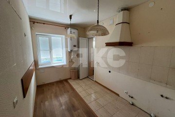 Фото №1: 3-комнатная квартира 70 м² - Сукко, ул. Советская, 81