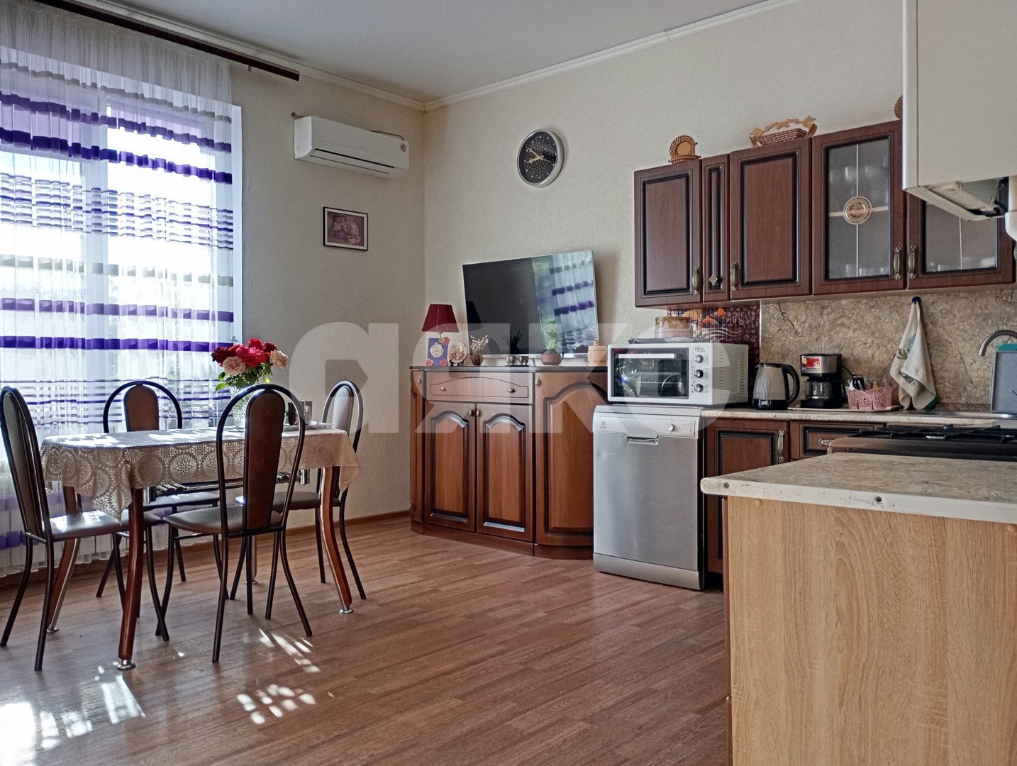 Фото №9: Дом 75 м² + 3.3 сот. - Анапская, ул. Изумрудная