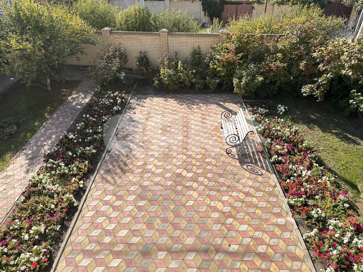 Фото №18: Дом 371 м² + 9 сот. - Супсех, ул. Цветочная, 1