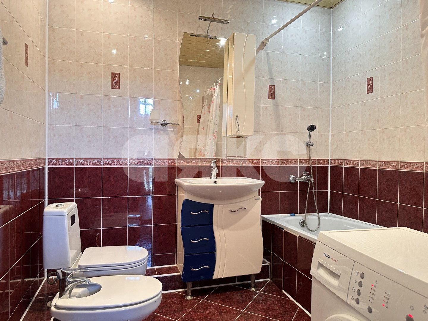 Фото №25: Дом 371 м² + 9 сот. - Супсех, ул. Цветочная, 1