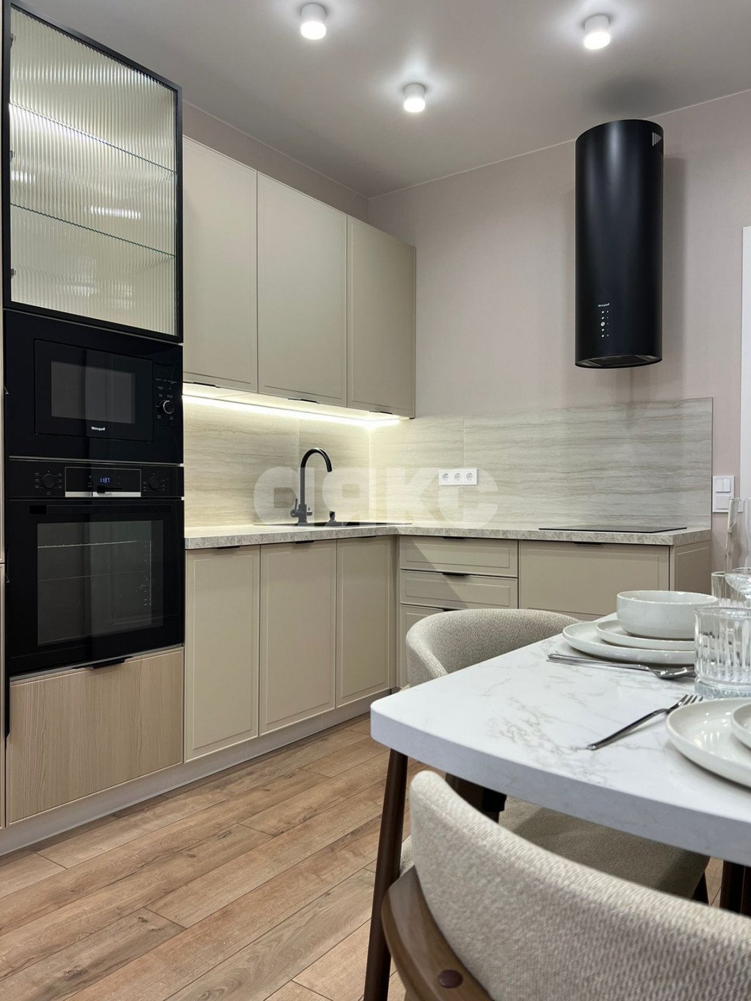 Фото №2: 2-комнатная квартира 72 м² - Анапа, 3А, жилой комплекс Приоритет, 3А, мкр. жилой комплекс Приоритет, ул. Омелькова, 93