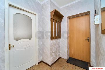 Фото №5: 1-комнатная квартира 37 м² - Российский, мкр. Прикубанский внутригородской округ, ул. имени В.М. Комарова, 30