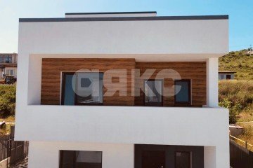 Фото №1: Дом 193 м² - Супсех, ул. Николая Старшинова