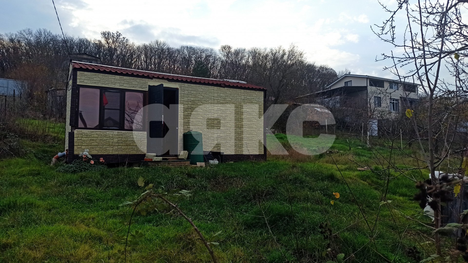 Фото №1: Дача 12 м² + 5 сот. - СНТ Черёмушка, ул. Солнечная, 24