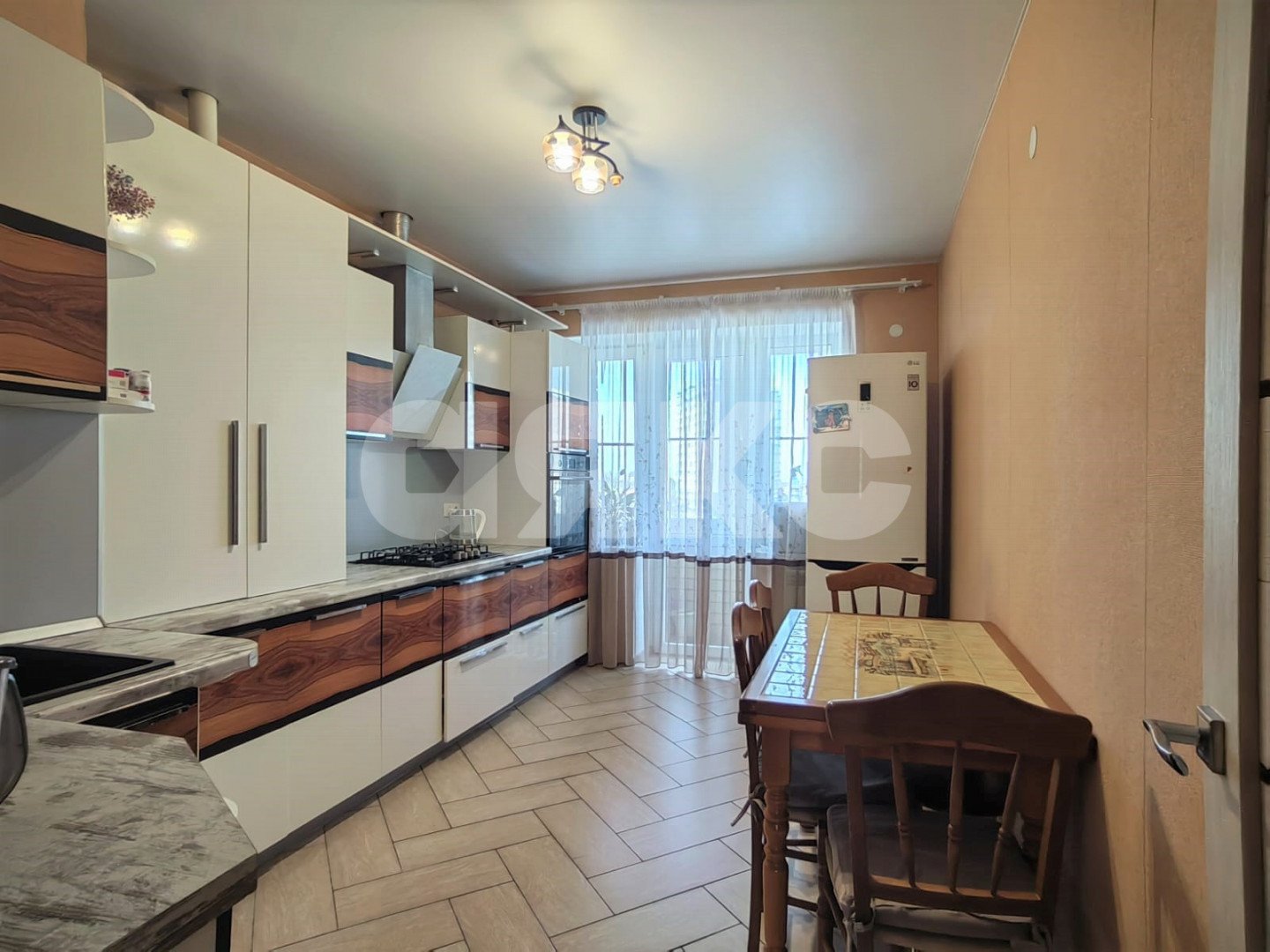 Фото №1: 3-комнатная квартира 80 м² - Анапа, ул. Толстого, 140