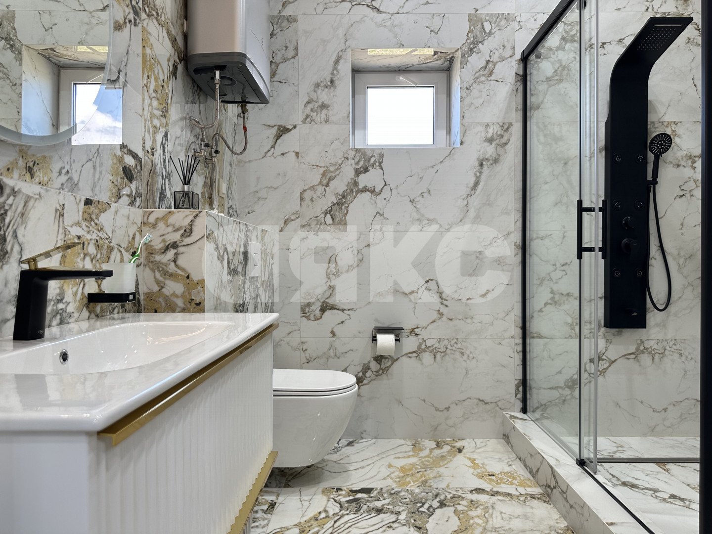 Фото №21: Дом 667 м² + 8 сот. - Анапа, ул. Платановая