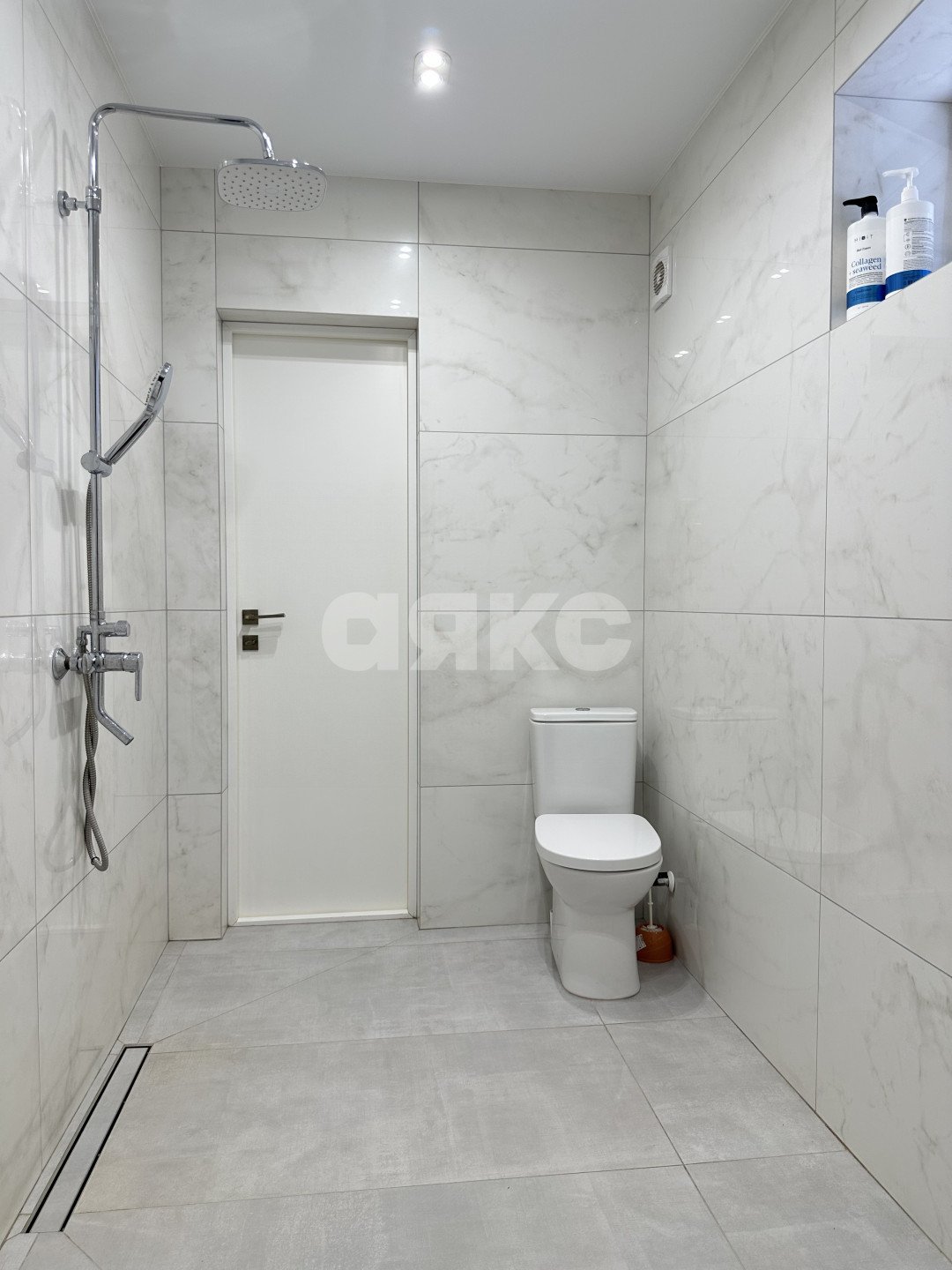 Фото №44: Дом 667 м² + 8 сот. - Анапа, ул. Платановая