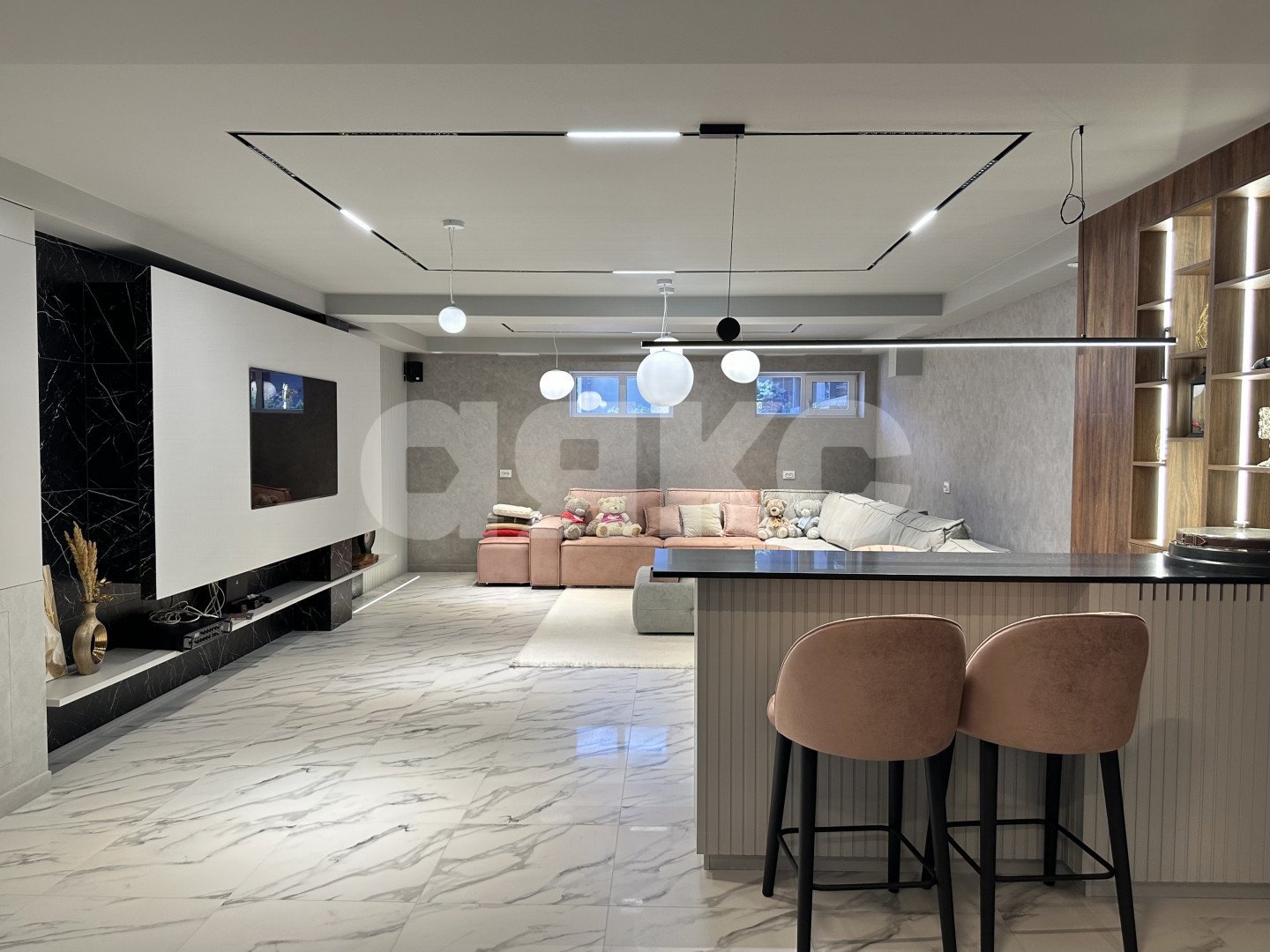 Фото №31: Дом 667 м² + 8 сот. - Анапа, ул. Платановая