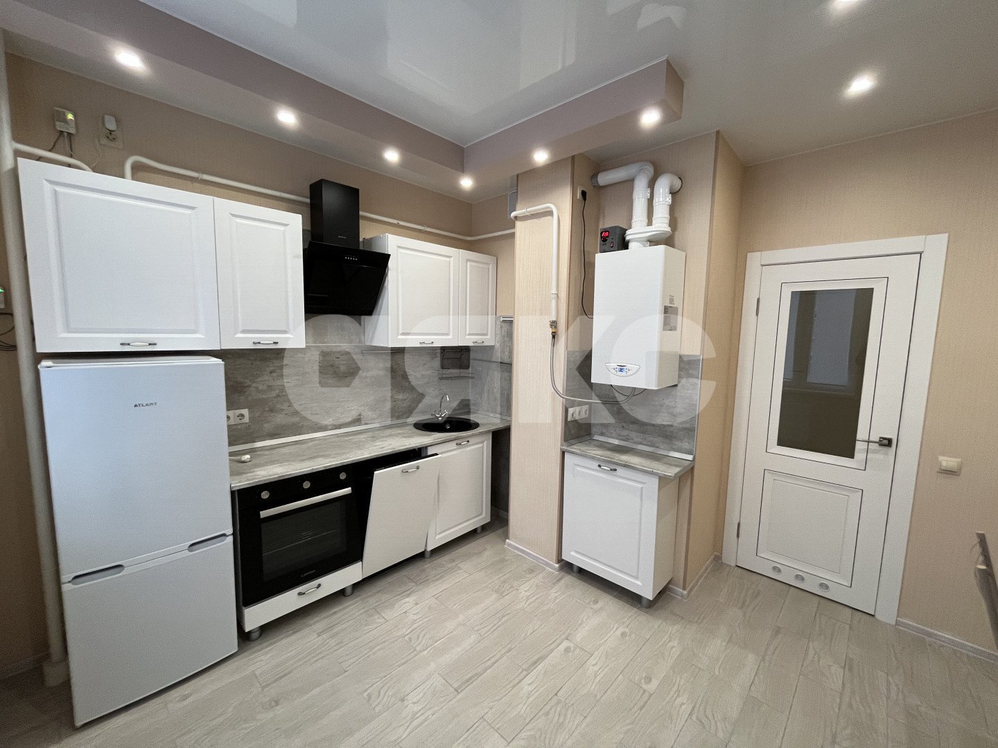 Фото №1: 2-комнатная квартира 53 м² - Анапа, ЖК Лазурный, Алексеевка, жилой комплекс Лазурный, Алексеевка, мкр. жилой комплекс Лазурный, ул. Крестьянская, 27к3