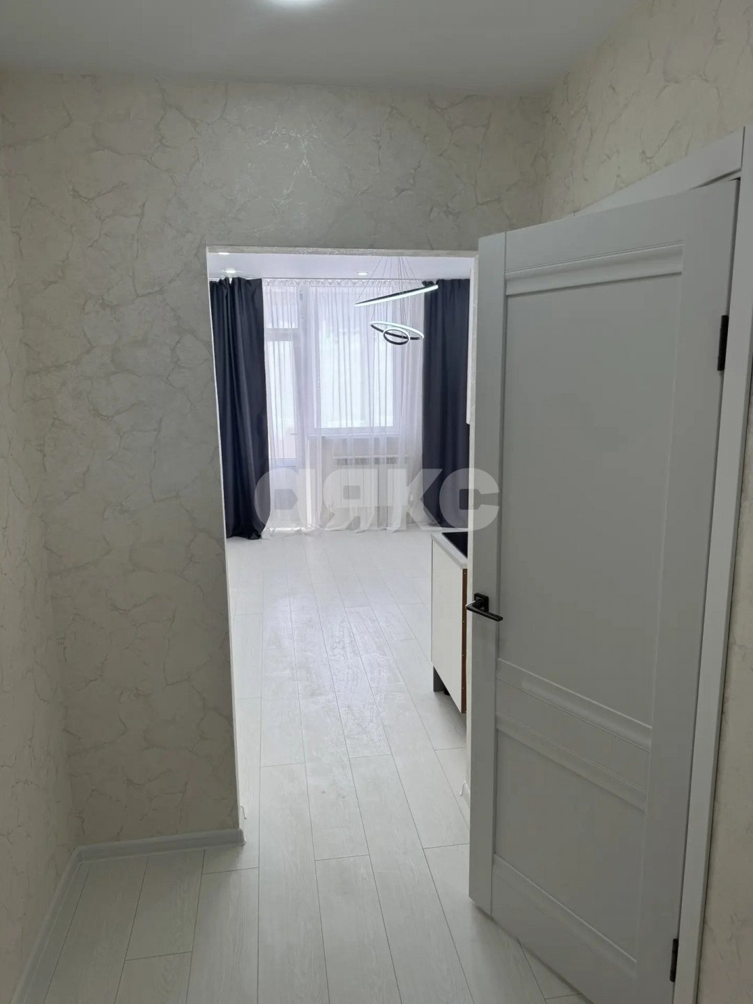 Фото №3: Студия 28 м² - Анапа, жилой комплекс Трио-комфорт, Парковый, жилой комплекс Чёрное море, мкр. жилой комплекс Трио-комфорт, ул. Рождественская, 55к1