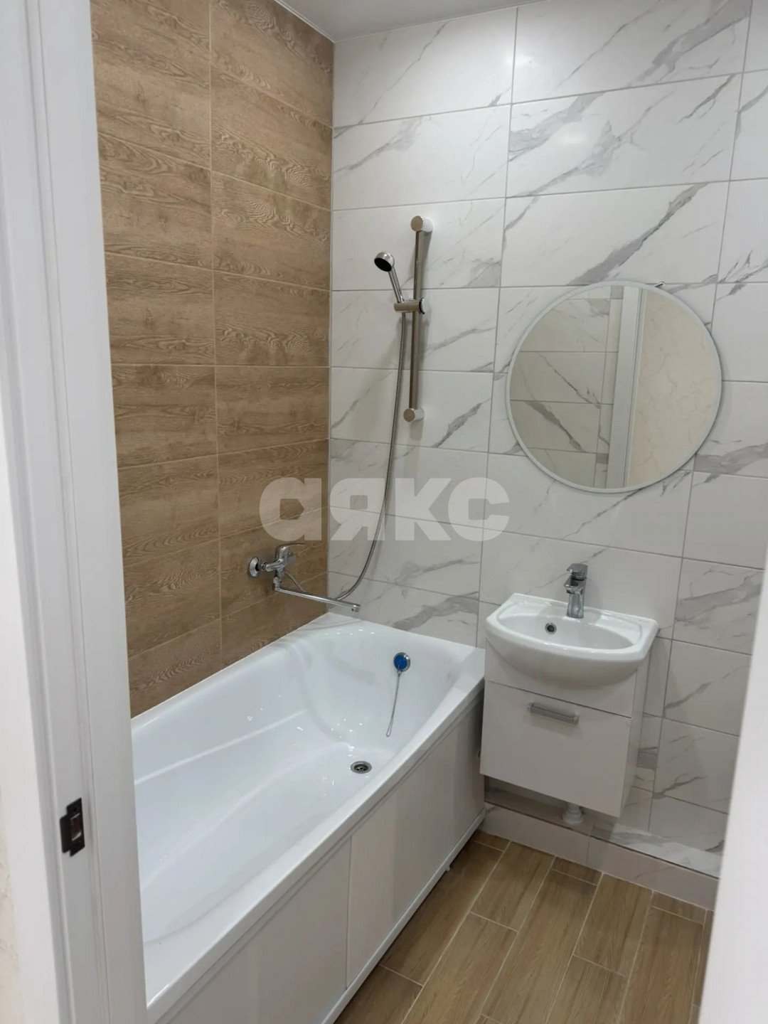 Фото №5: Студия 28 м² - Анапа, жилой комплекс Трио-комфорт, Парковый, жилой комплекс Чёрное море, мкр. жилой комплекс Трио-комфорт, ул. Рождественская, 55к1