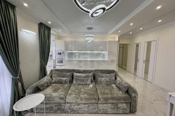 Фото №1: 3-комнатная квартира 70 м² - Краснодар, мкр. Светлоград, ул. Красных Партизан, 1/3к7