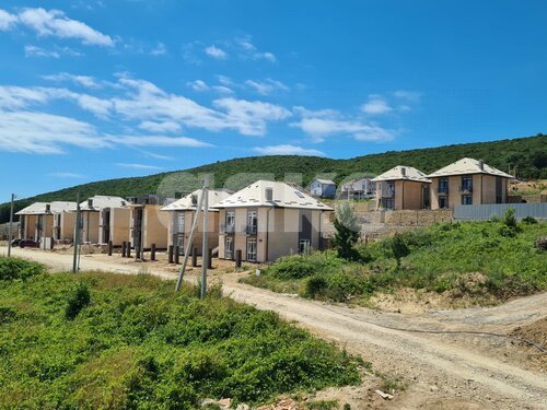 Фото №1: Земельный участок под ИЖС 9.3 сот. - Варваровка, п. загородный  Коллекция, ул. Славянская, 18