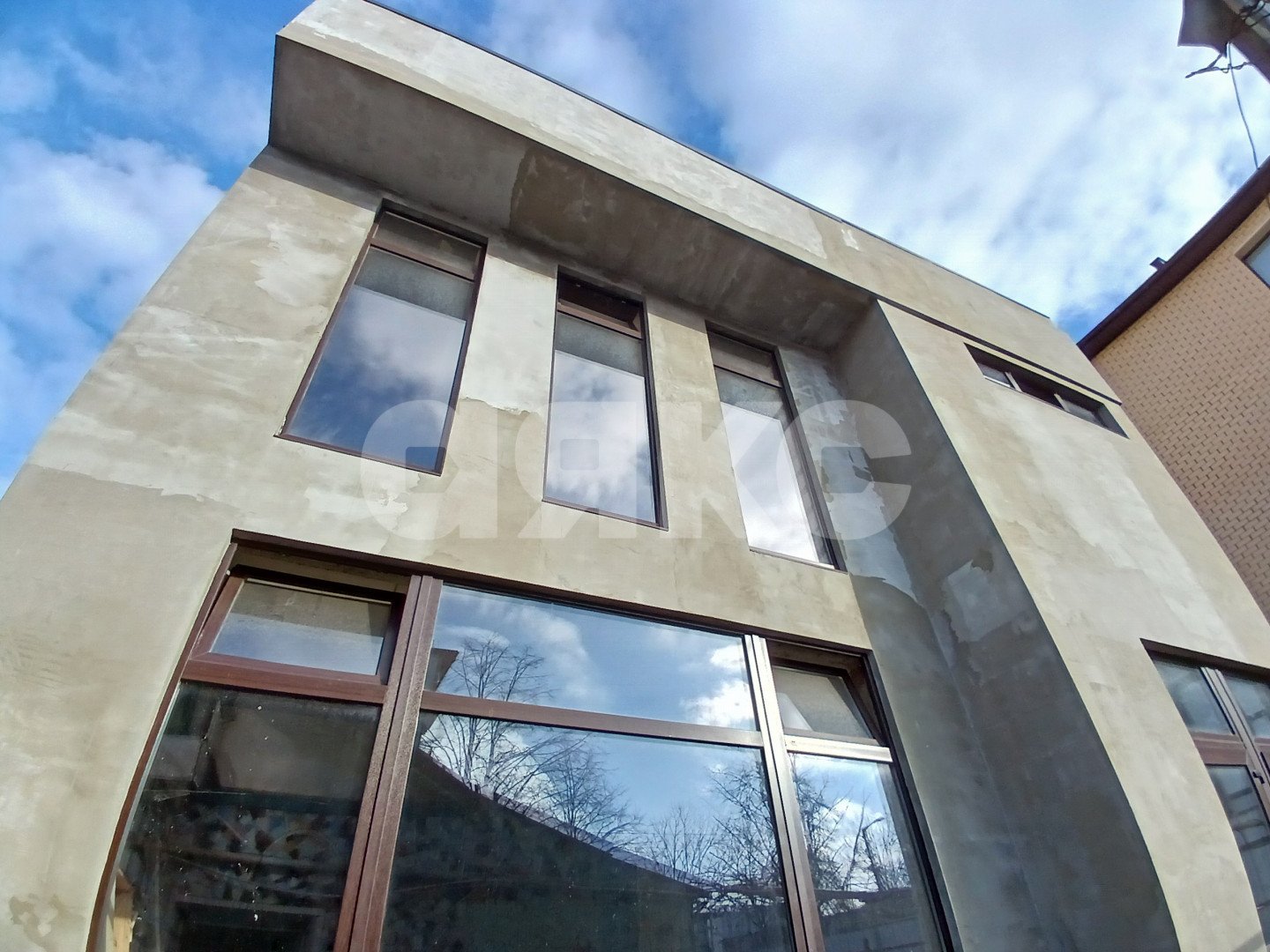 Фото №1: Коттедж 250 м² + 5 сот. - Анапа, ул. Ленина, 119