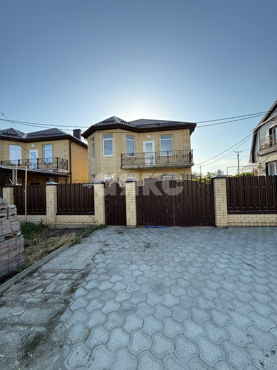 Фото №2: Дом 186 м² + 3 сот. - Анапская, ул. Карчевского, 9